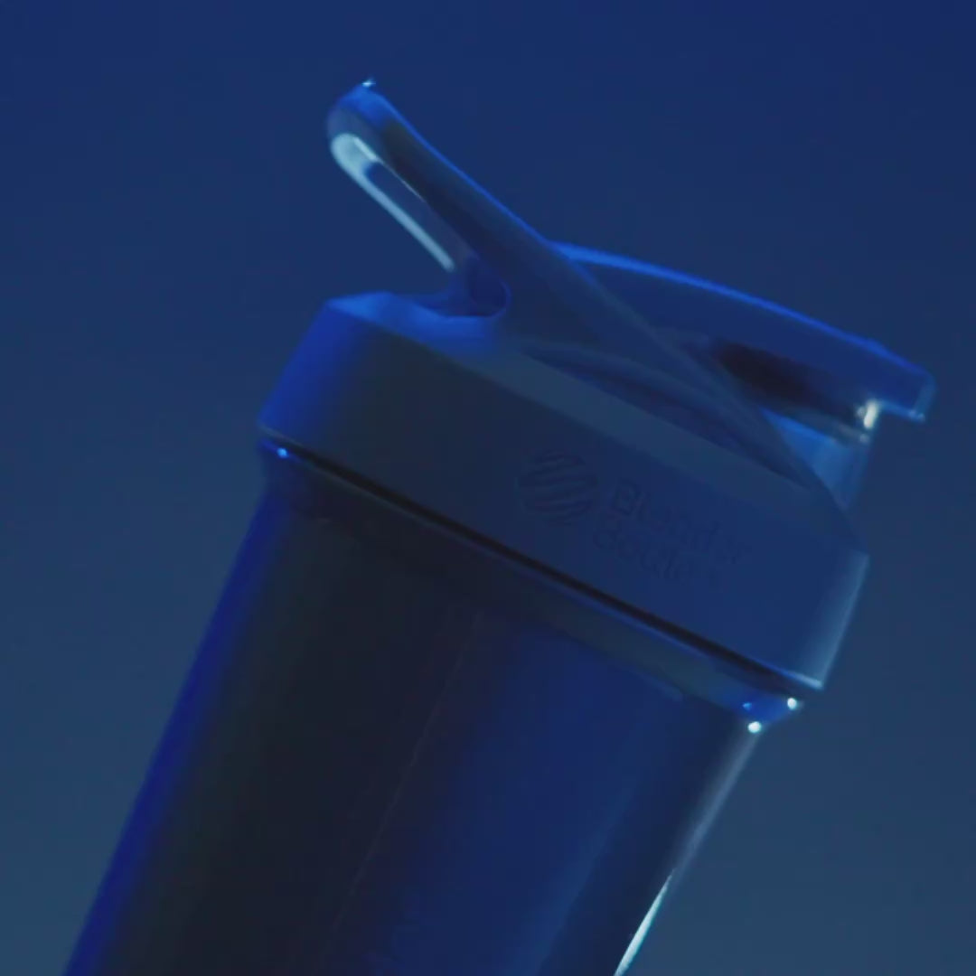 The Shaker Club - Stainless Sleek - 2ZE4