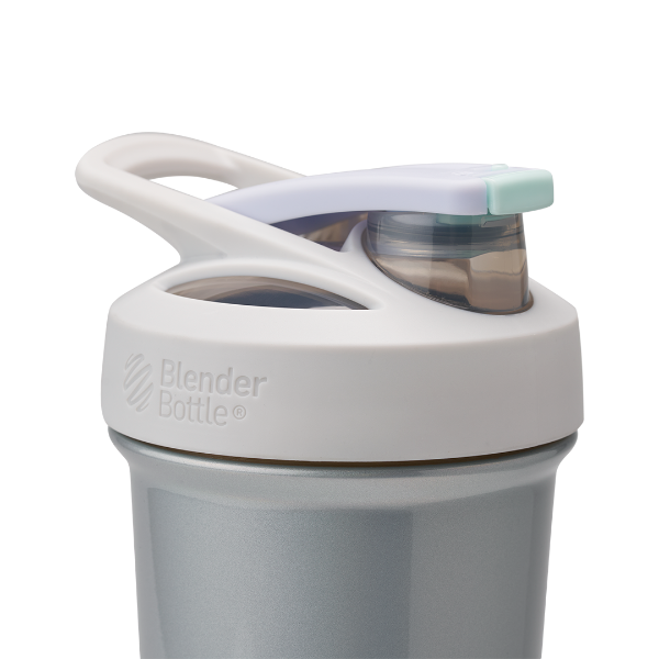 The Shaker Club - Stainless Sleek - 2ZE4